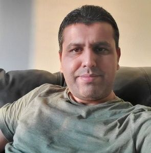 Meet your Posher, Khalid